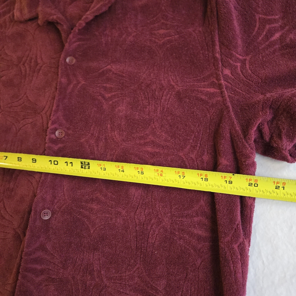 Forever 21 Burgundy Sangria Textured Terry Short Sleeve Button Down Red HAL3 - Picture 4 of 9